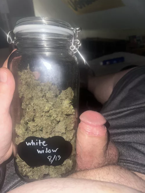 good weed and a chode to put you to sleep (m) (20)