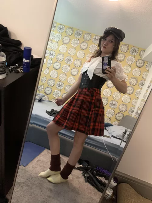 I’m starting to love corsets