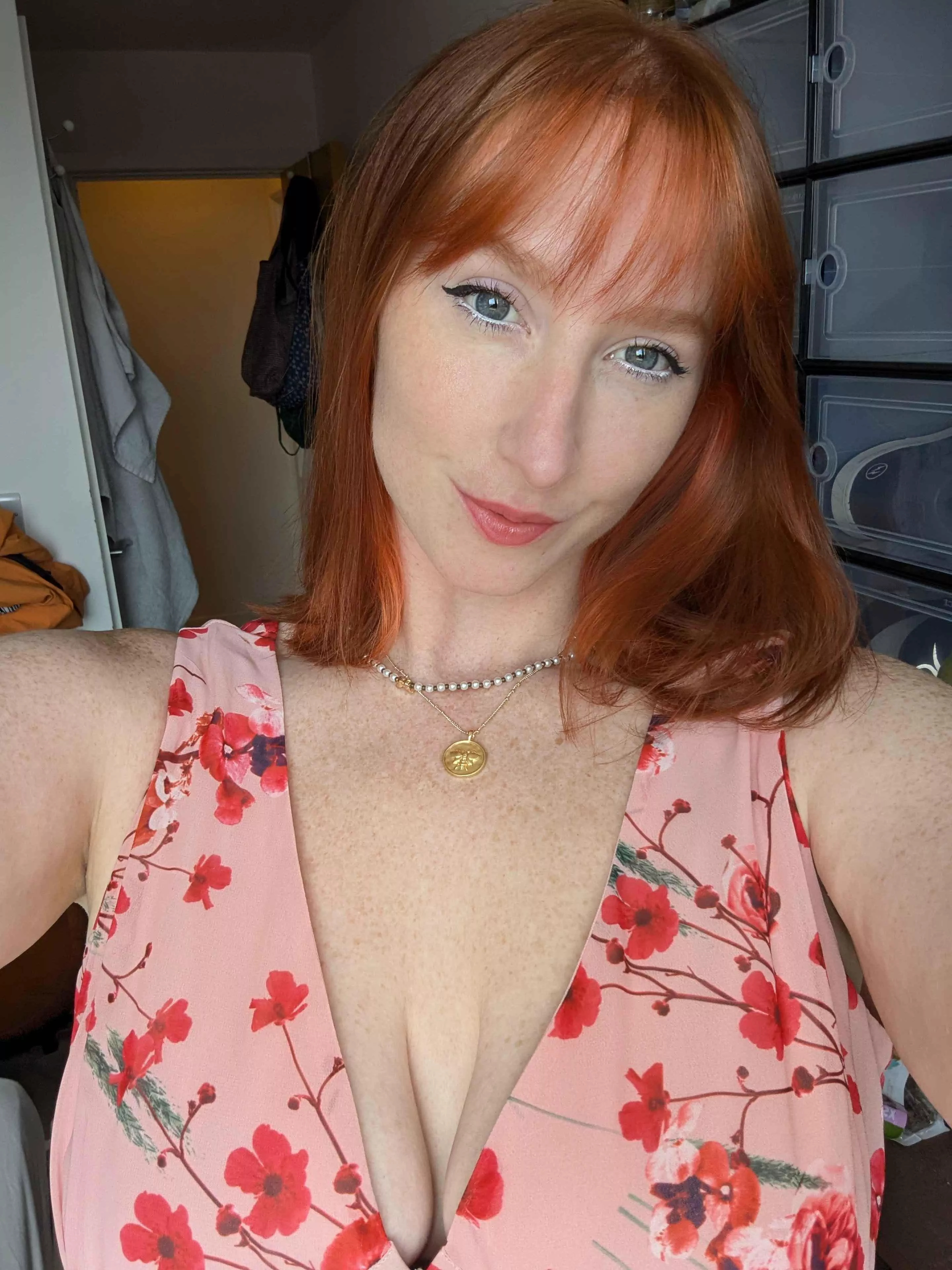 [IRTR] Feeling speck-tacular today, freckles and all!