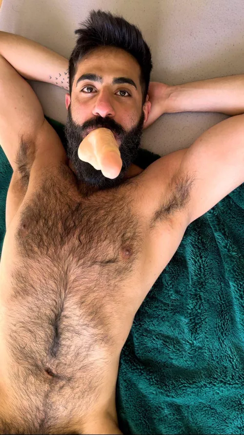 Just sit on my face 🍆