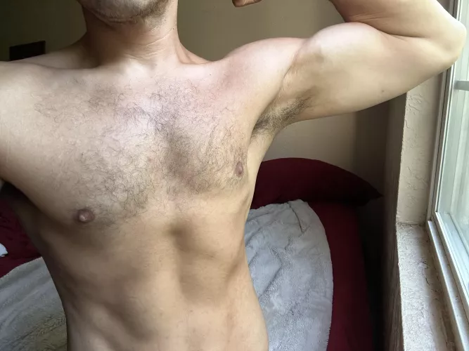 (31) new here first post 🫣