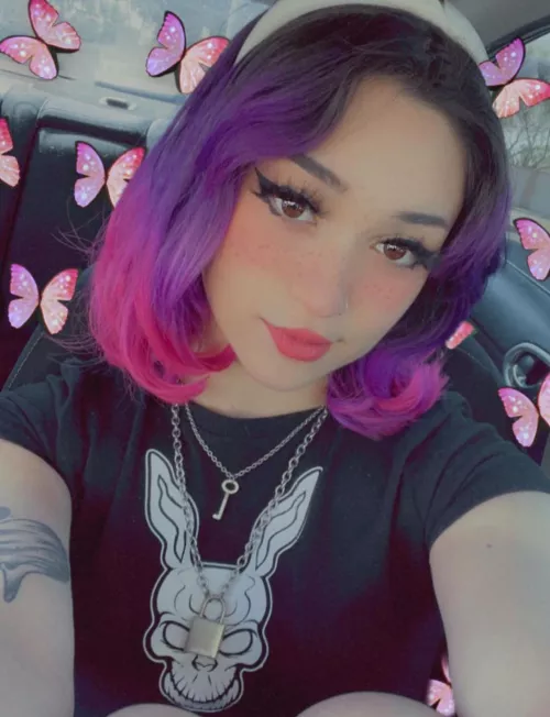 Butterfwy 🦋🌸🤍