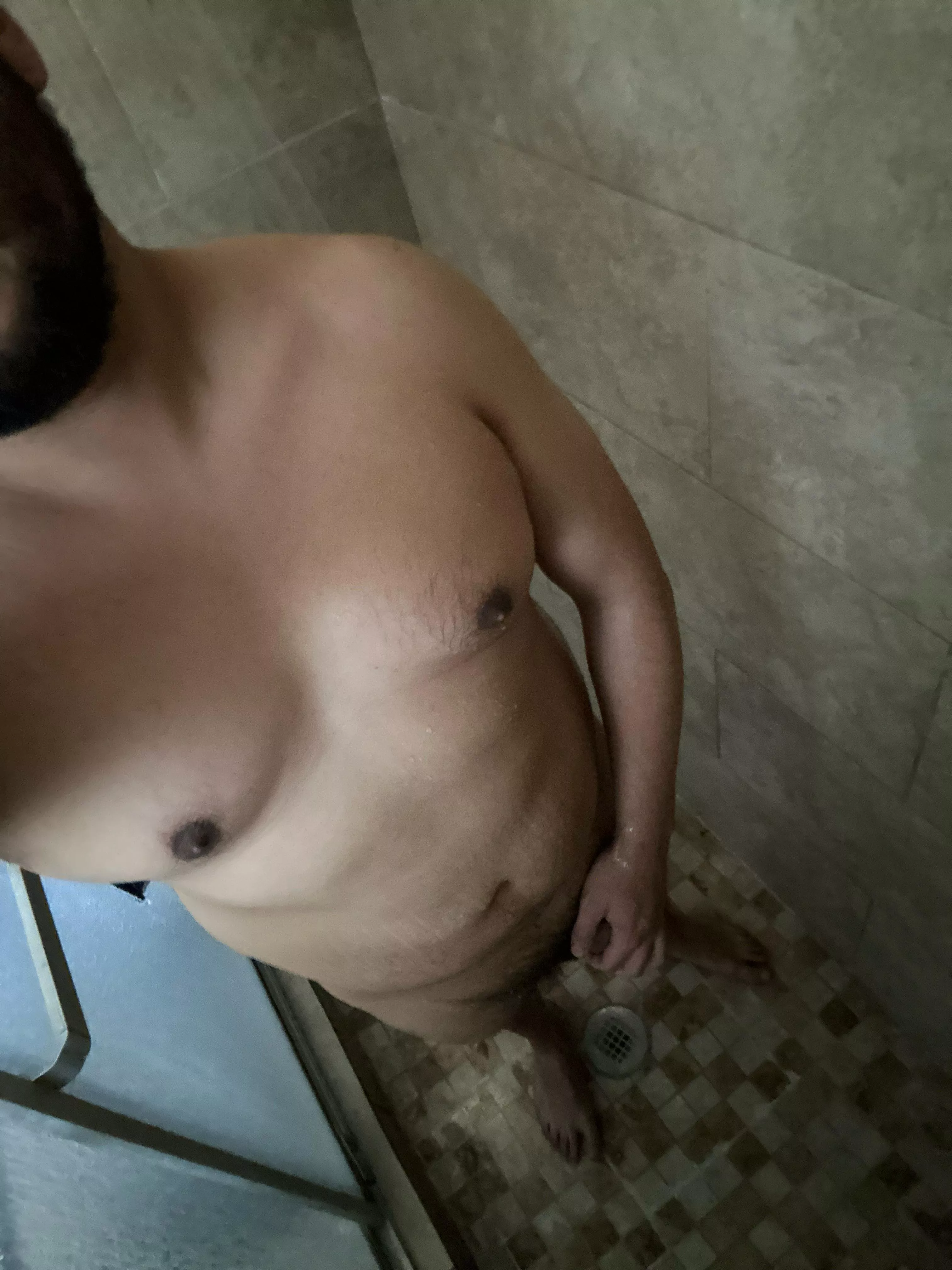 Can someone get my back ? 