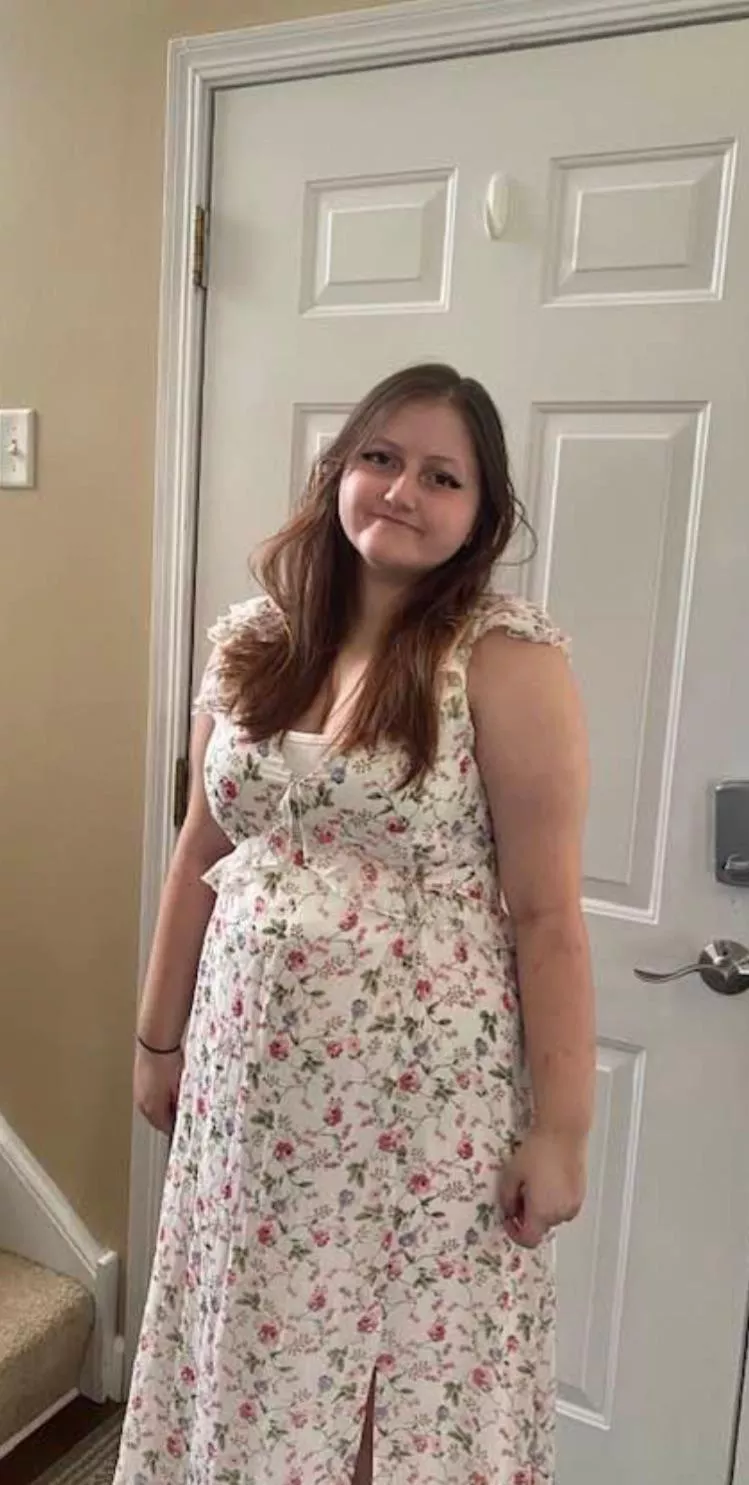 felt like i looked like persephone. i love pretty dresses