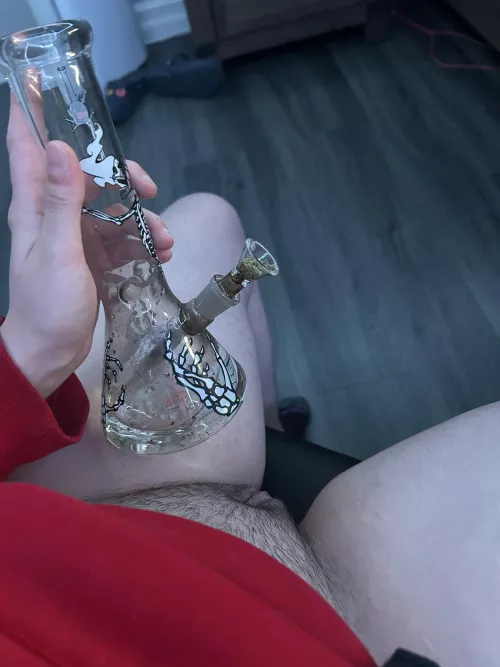 [ftm] your local budtender is in need of being serviced ;) 