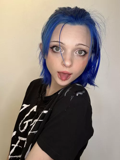 I need someone to take advantage of me right now