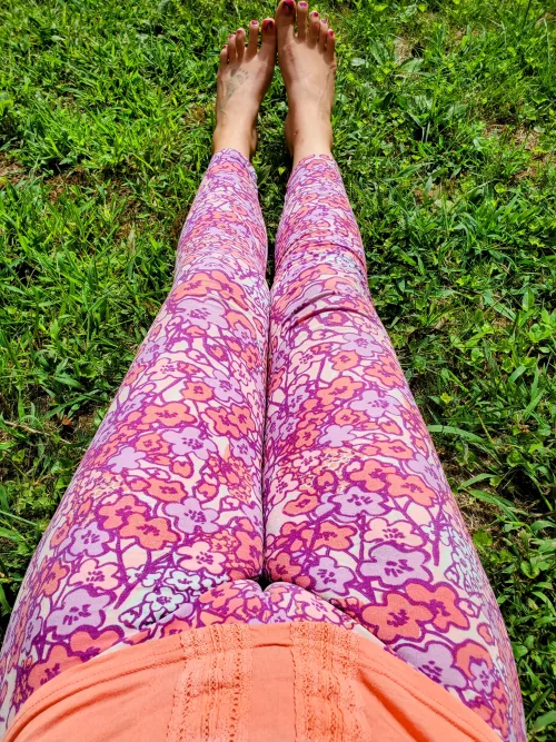 Pink flowery POV🌸