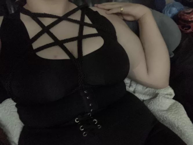 Sexy Shibari Outfit!