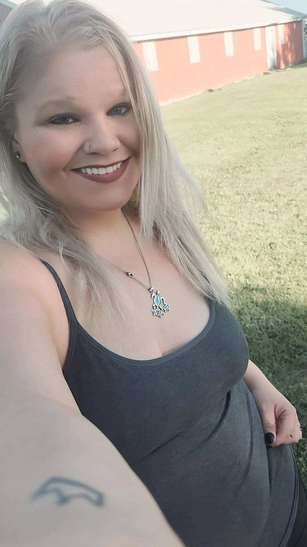 So ft skin, playful grin, and curves that won't quit 