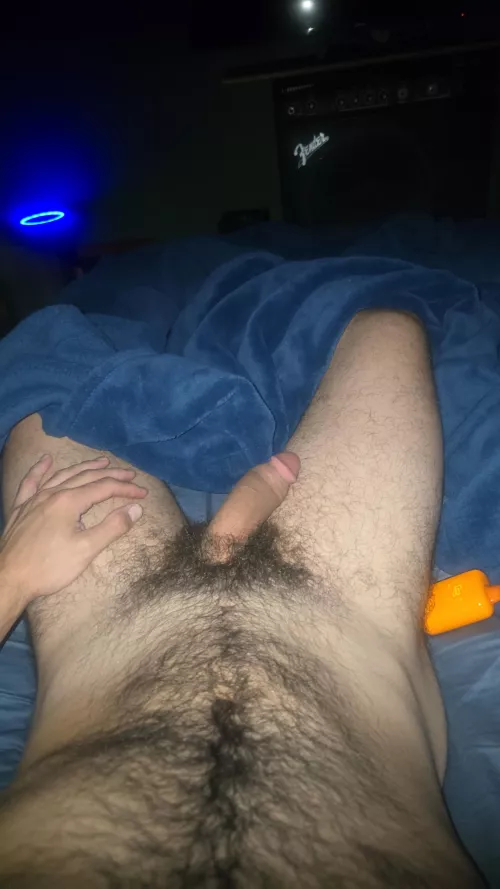 23m hairy bros with beards hmu chip0817