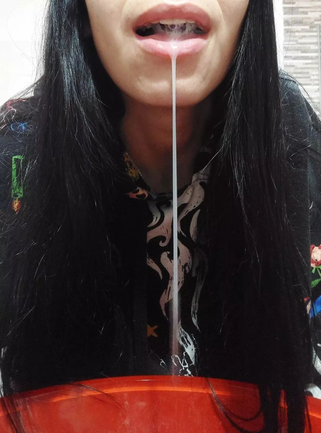 I know you want to taste it bby yourself, why dont I let my thread drop over your face and you take your tongue out to reach for it all desperate