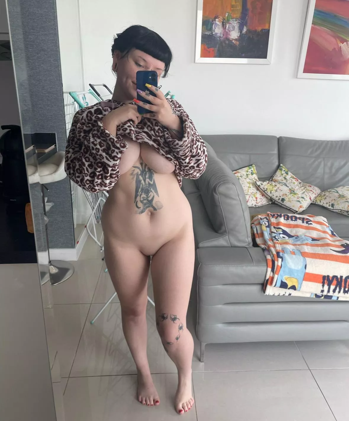 Lazy days mean no panties 