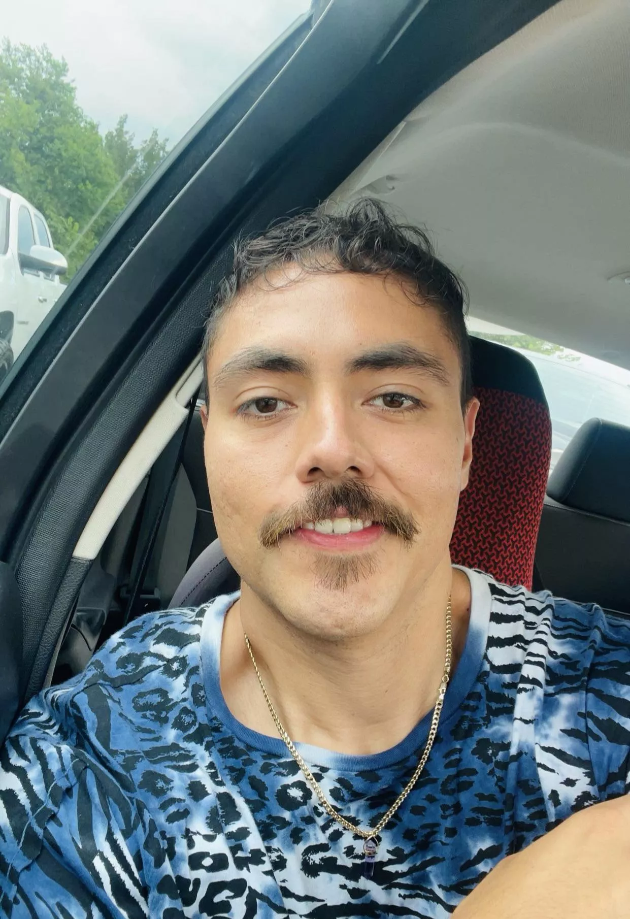 Looking for friends who like gym and Nintendo fans