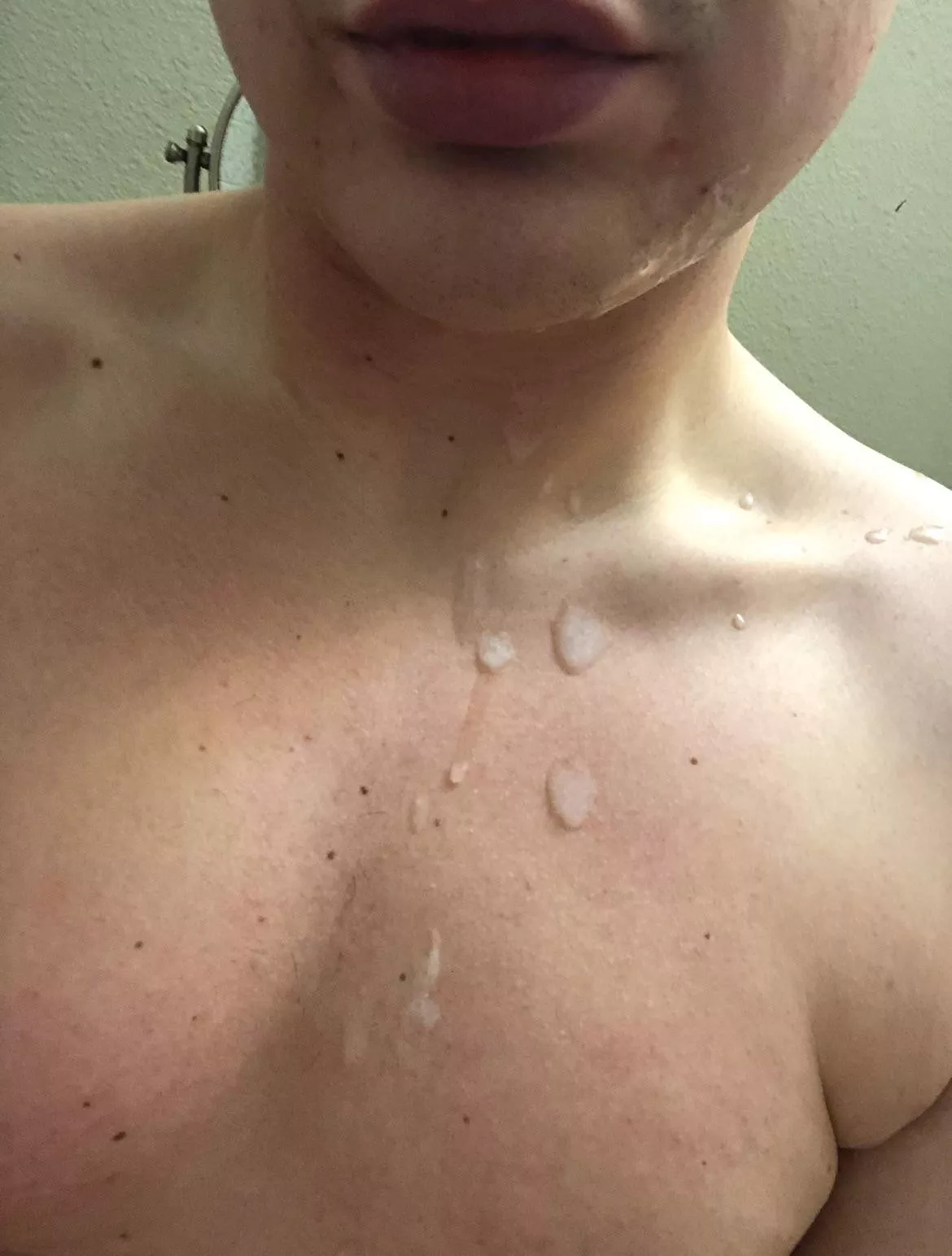 Paint me like one of your favorite girls 😉 I don’t like to waste tho…