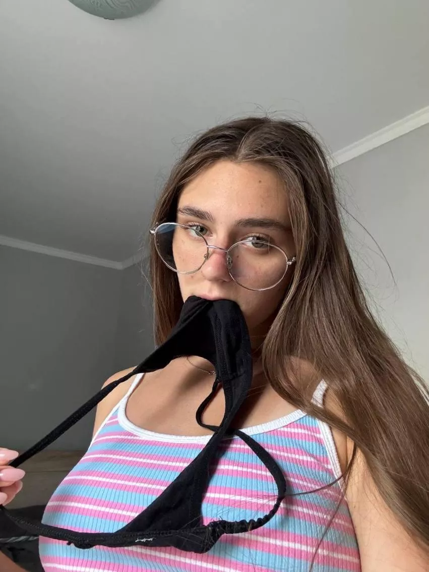 Do you like obedient bitches with panties in their mouths?[F]