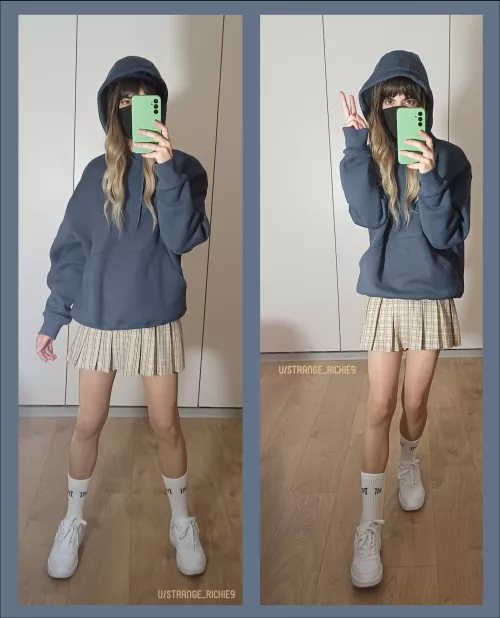 Hi! I'm a new in this college ... can you help me? I can't find where the science lab is ... 🫣😄