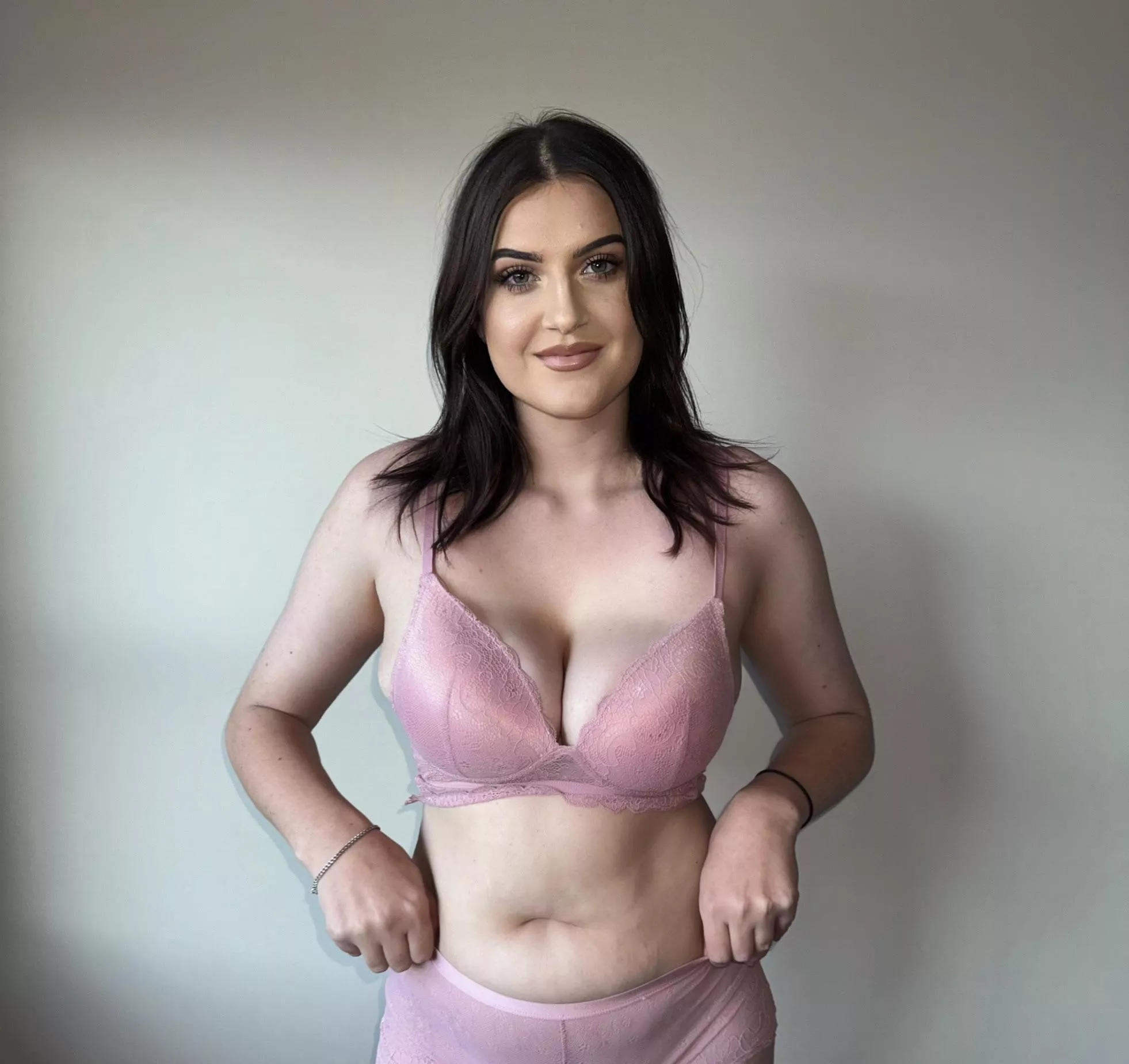 I love to get nakey after school