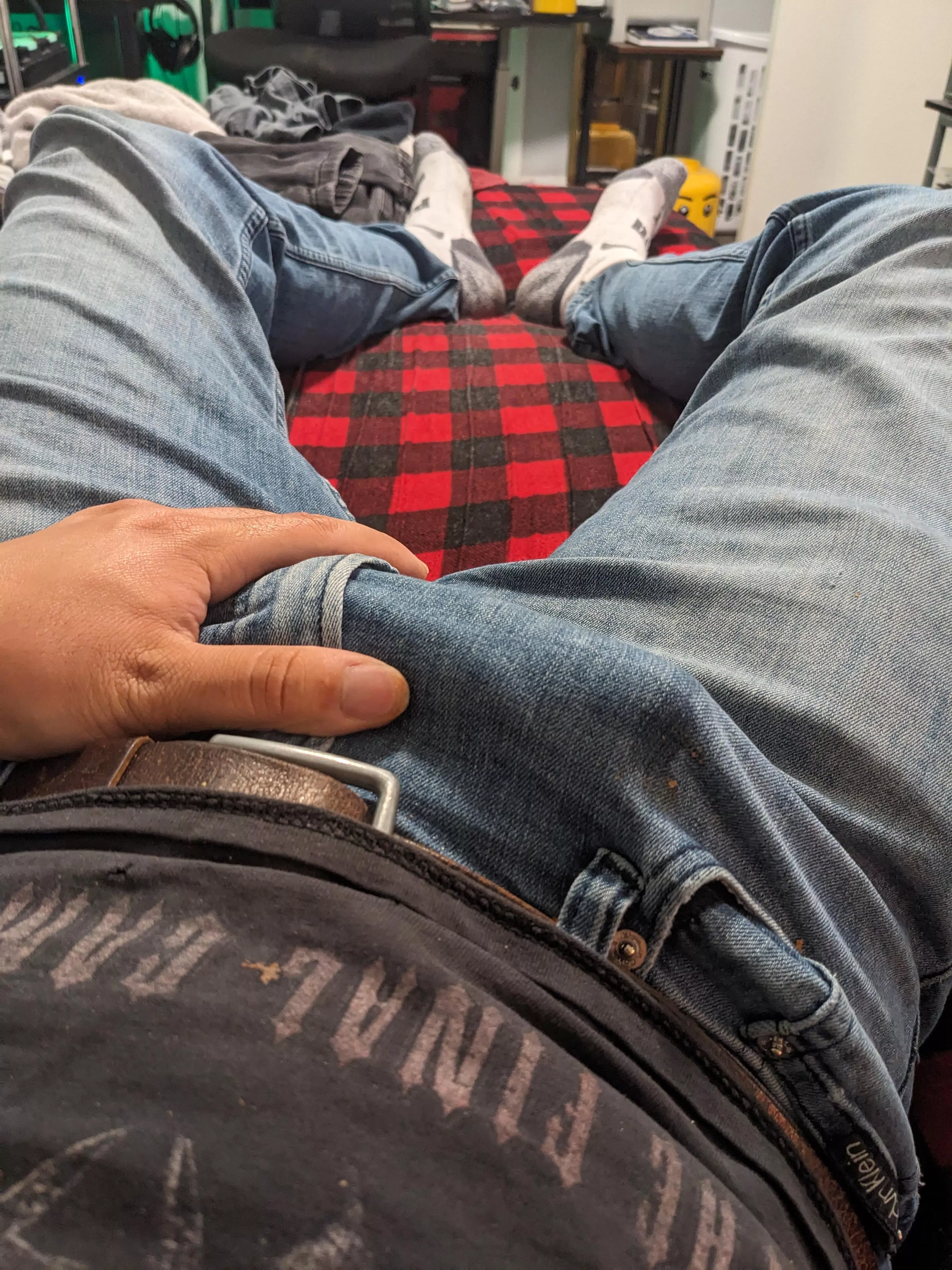 I'm getting my jeans wet 