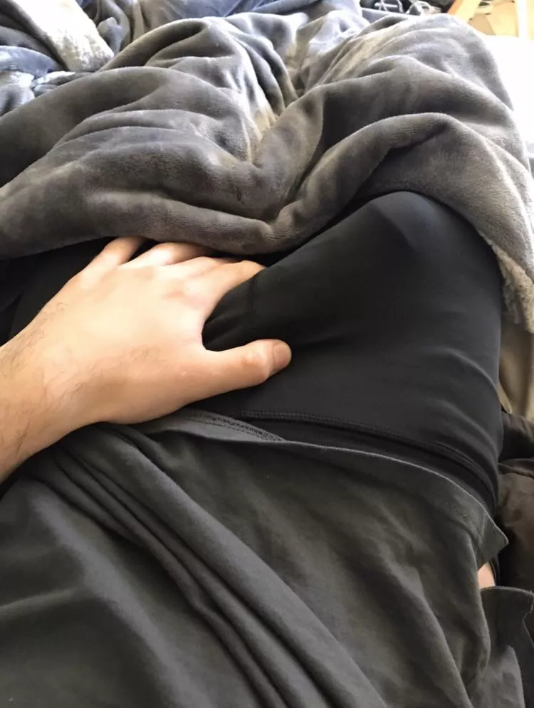 Leggings around the house 