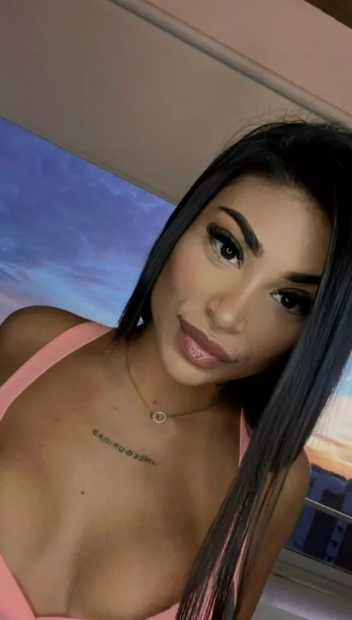 Lick my tattoo right down to my tits