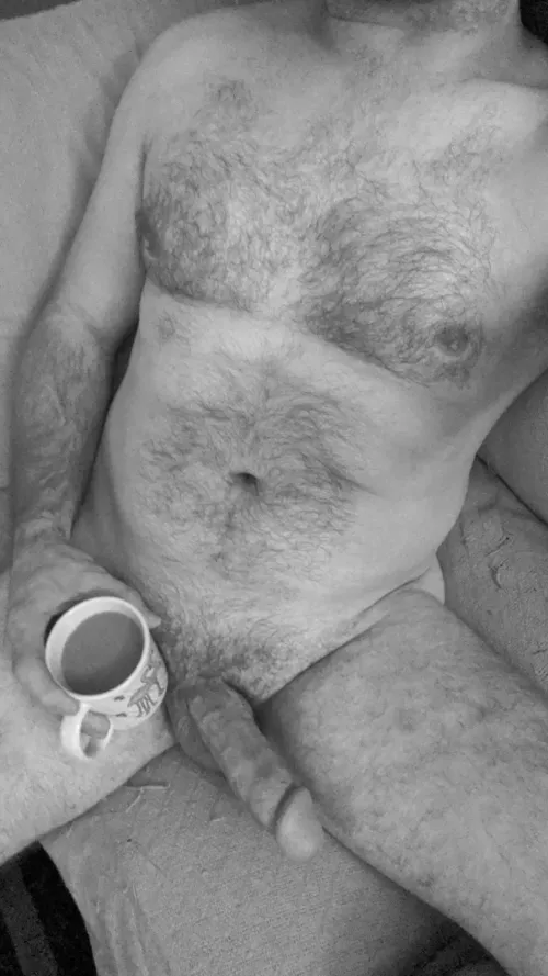 Some extra coffee today for the weekend ☕ plenty left to join me 