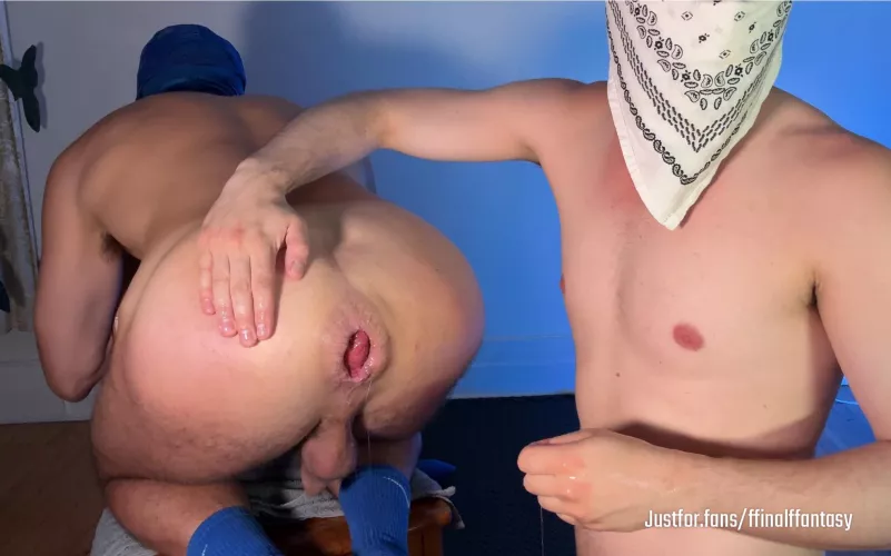 The way my bro makes me gape (o)