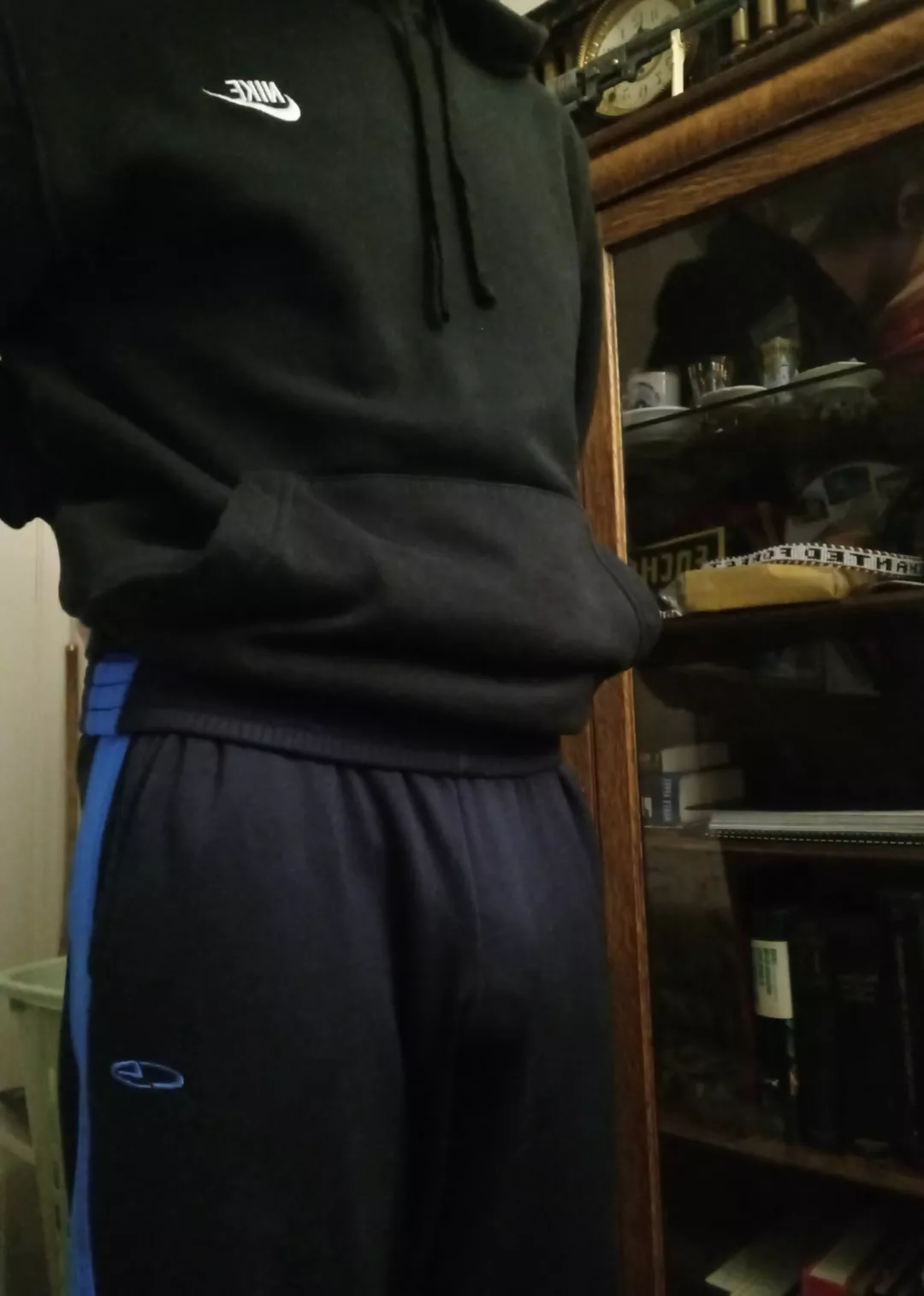 (21) Maybe this why I get looks hehe