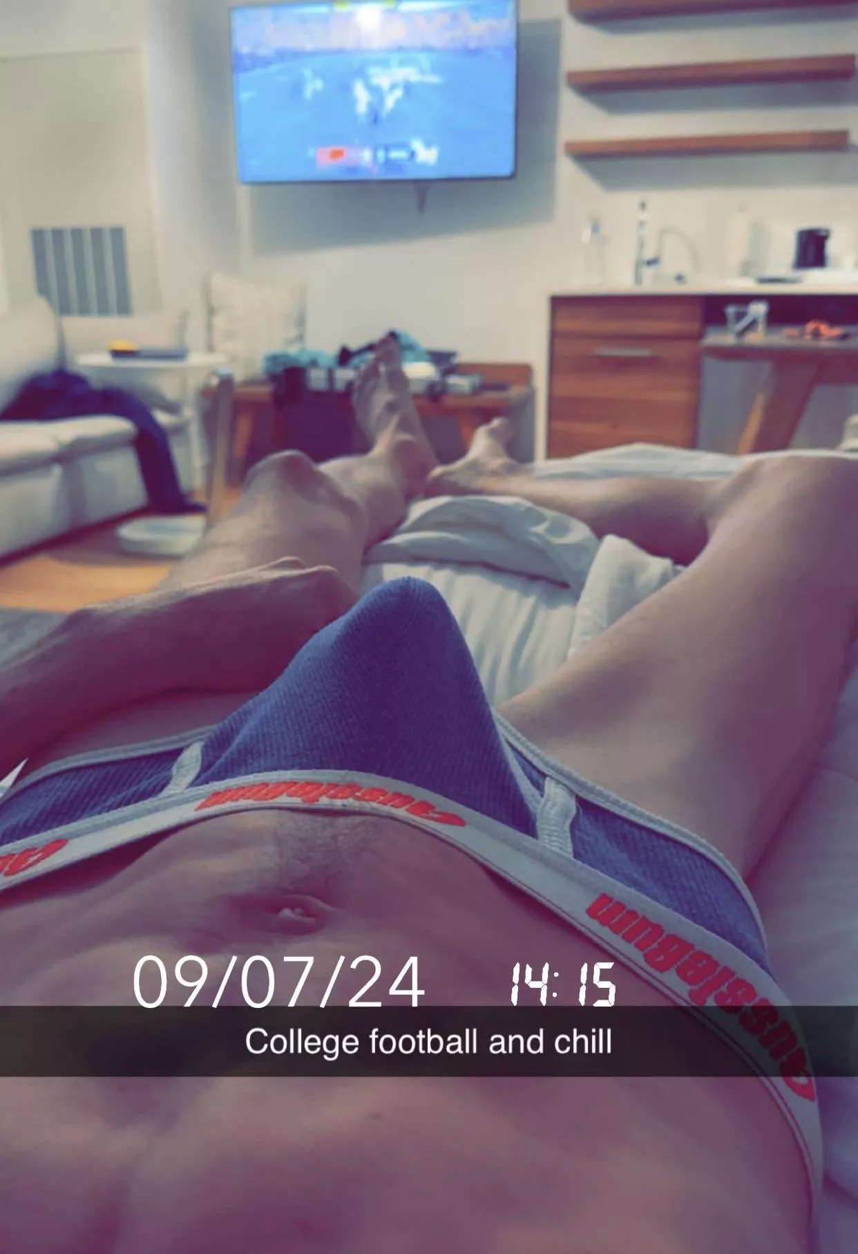 31 It’s college football time 😈🏈