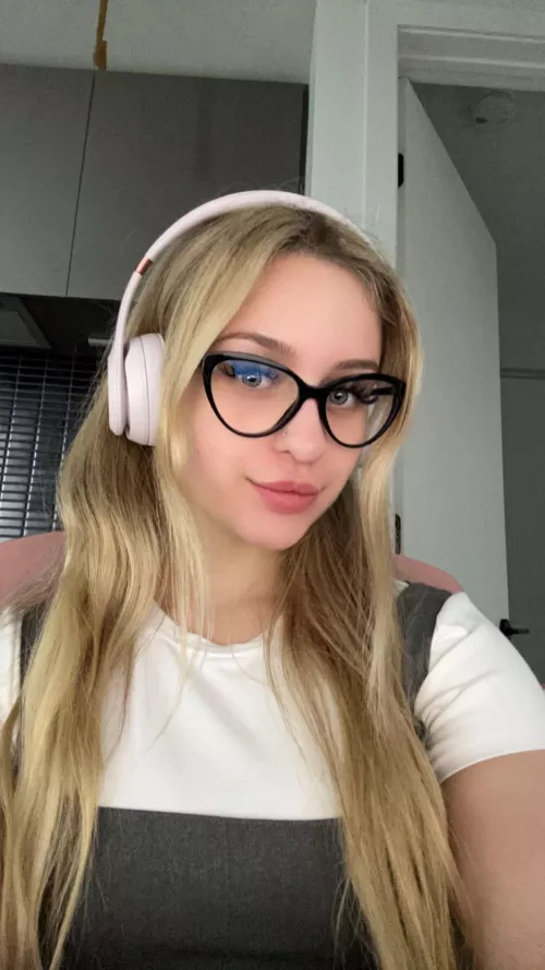 cute selfie before eating my bfast