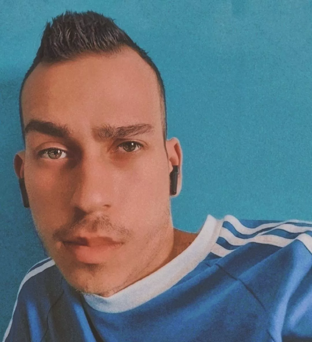 Looking for new gamer mates. What do you play?