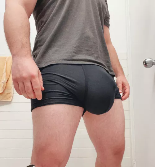 Ngl the pumped balls bulge feels pretty good 