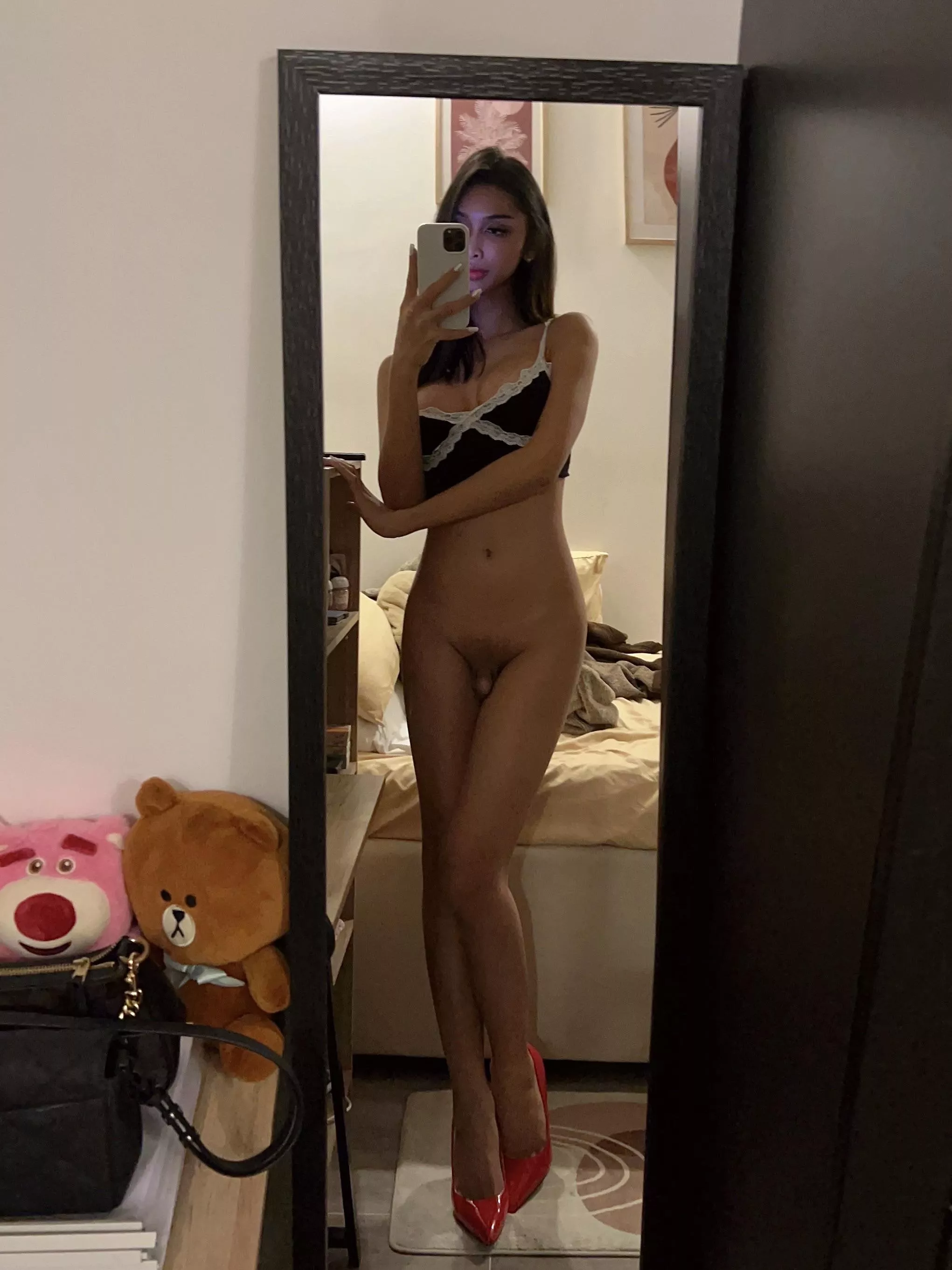 you like my small pipi? 👉🏻👈🏻