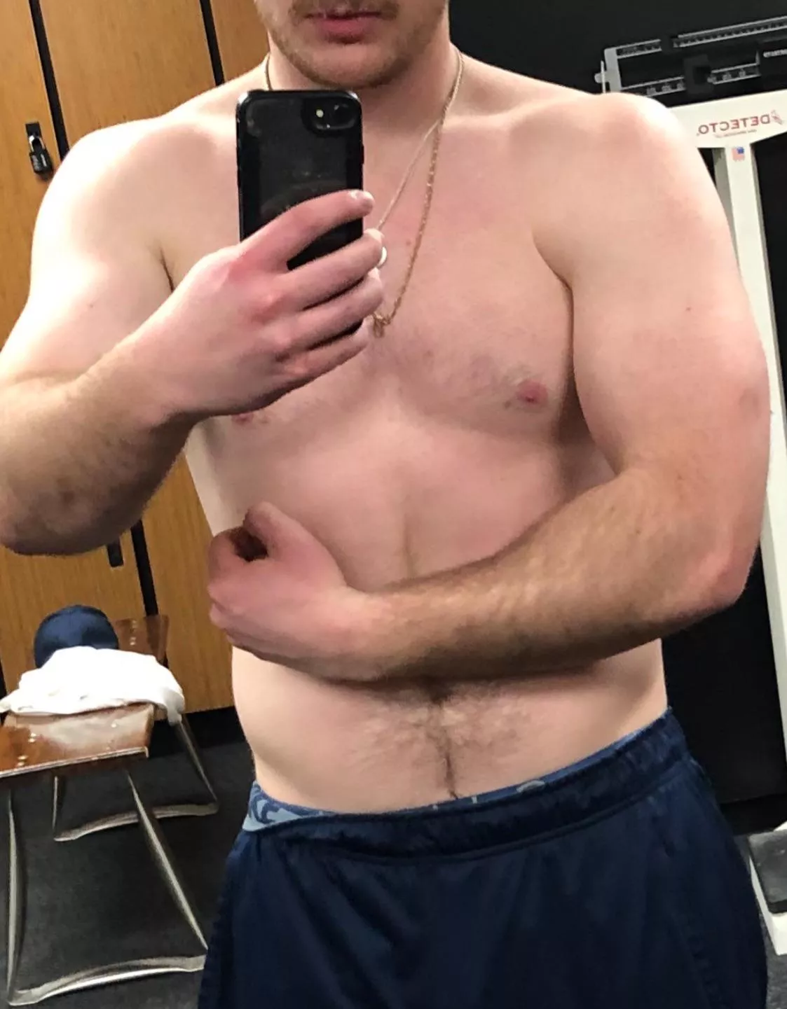 24m dl BWC. Bottoms and fems hmu 🤪 snap: hwaltman11 (same age/younger+++)