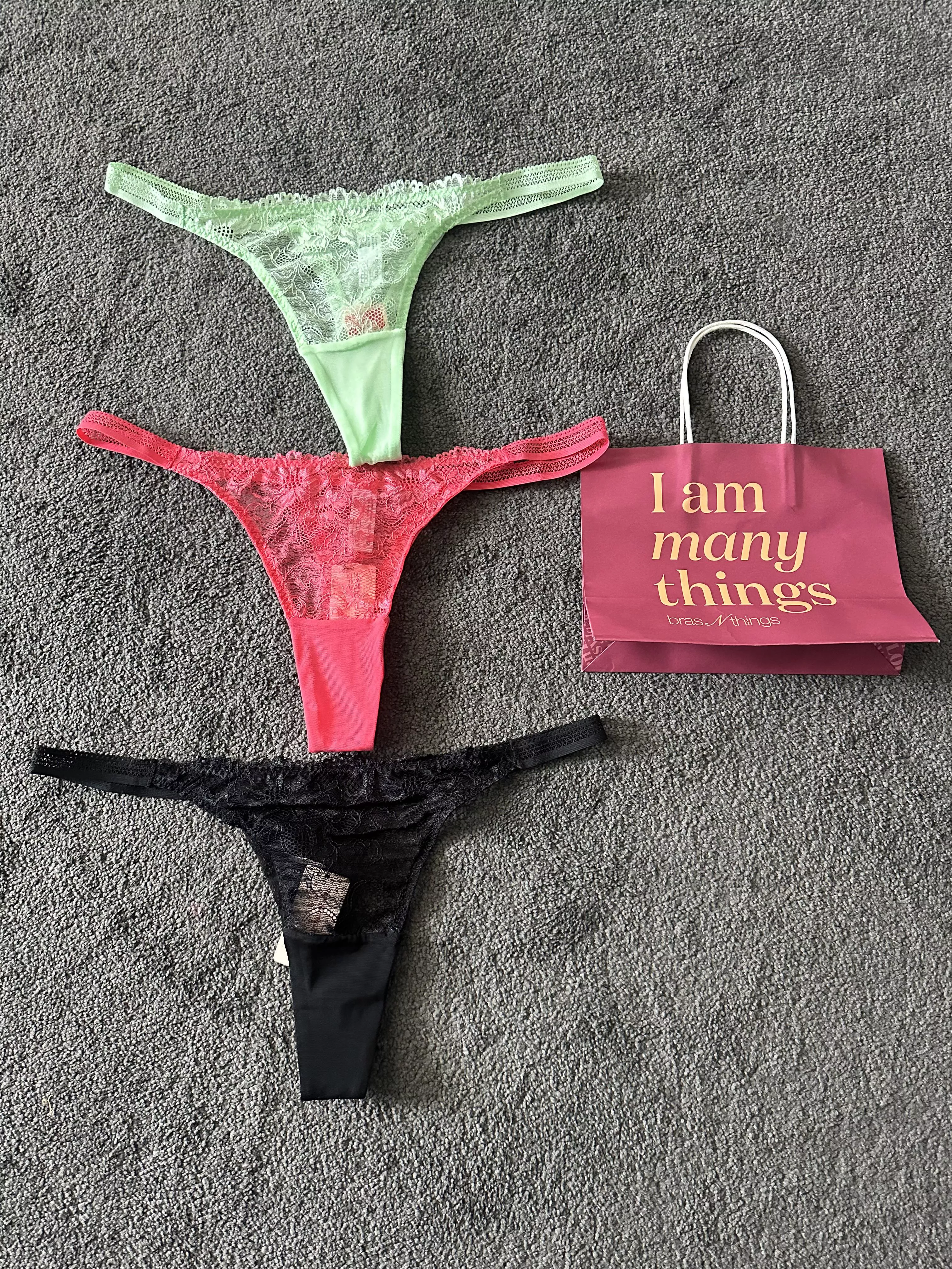 Came home from work and find a little present 🎁