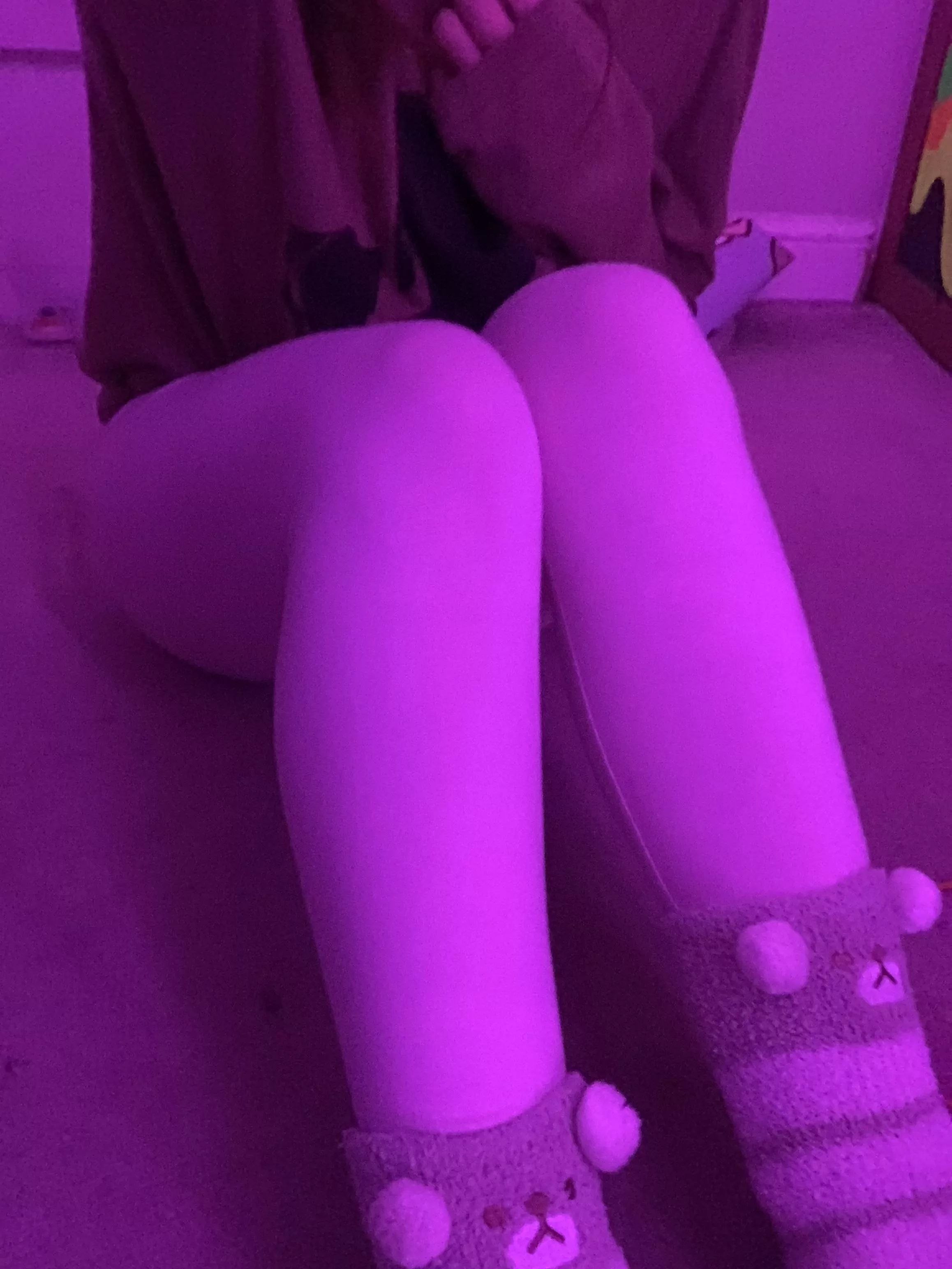 i 💗 wearing clothes from the kids section