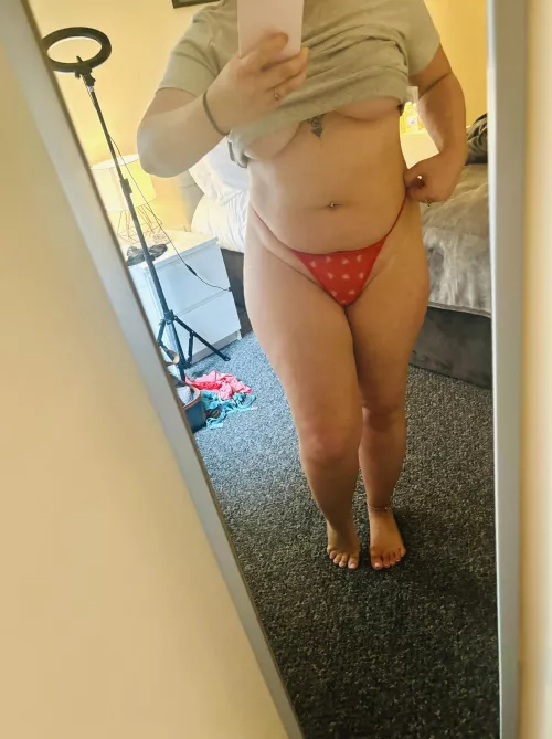 If we were on a date and I sent you this naughty picture, what's your next move