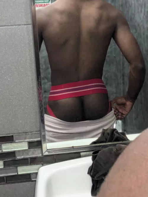 Jocks and leg day go hand in hand