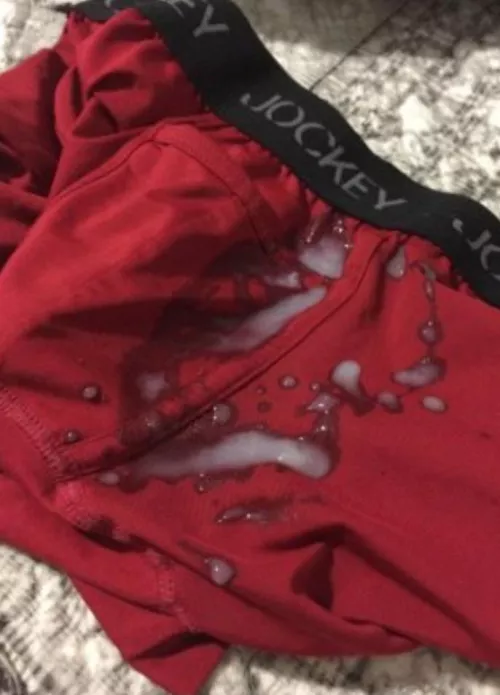 Nutting on my underwear is my favorite fetish 