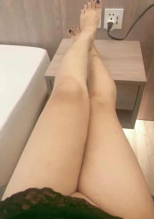 Pahingi ng kumot si Tita HR (f)