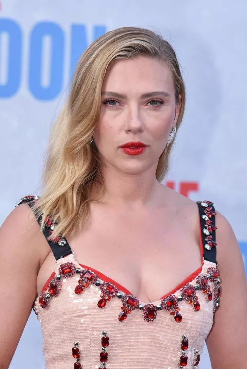 Scarlett Johansson 