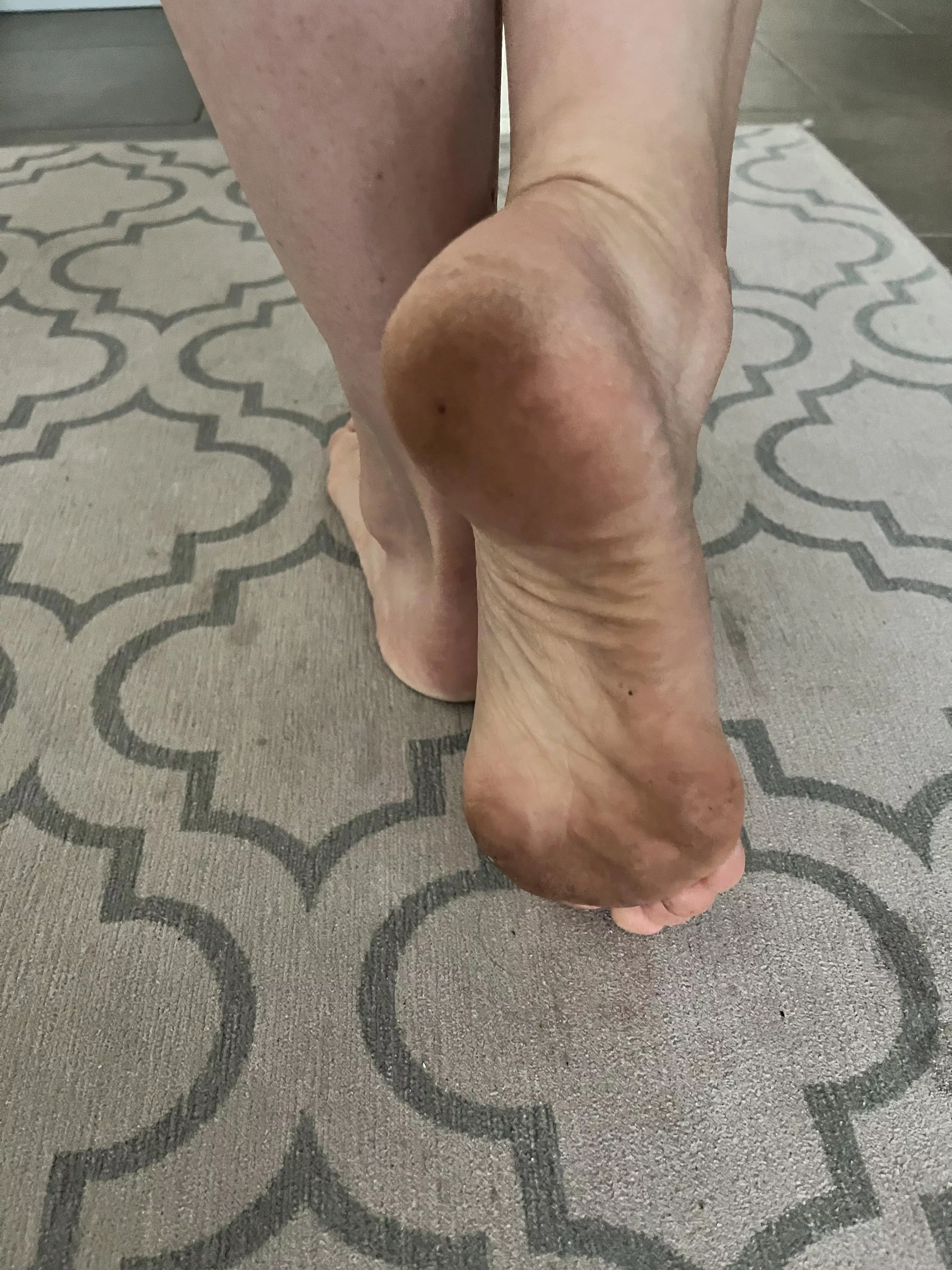 These feet need to be cleaned and worshipped, are you down for it?