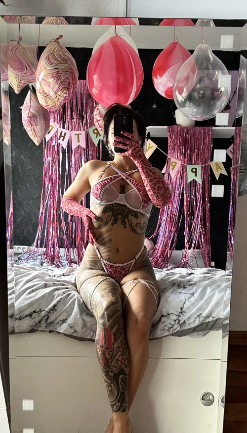 Worship my thighs and let them be your ultimate desire