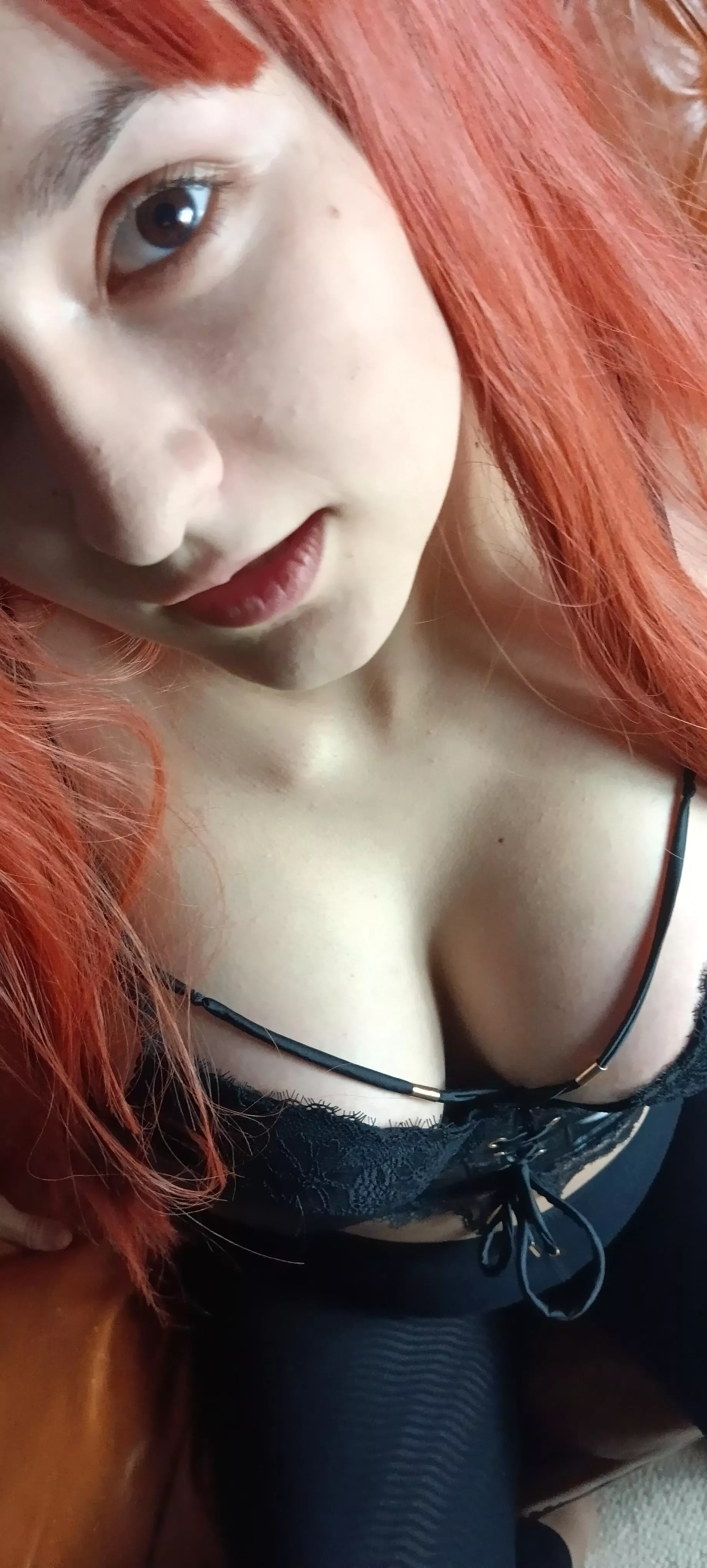 18 y.o, kinky, mostly dominant, pregnant brat 😈 till end of month, every price Is 50% off! And open for Custom( femdom customs with 20% off!)