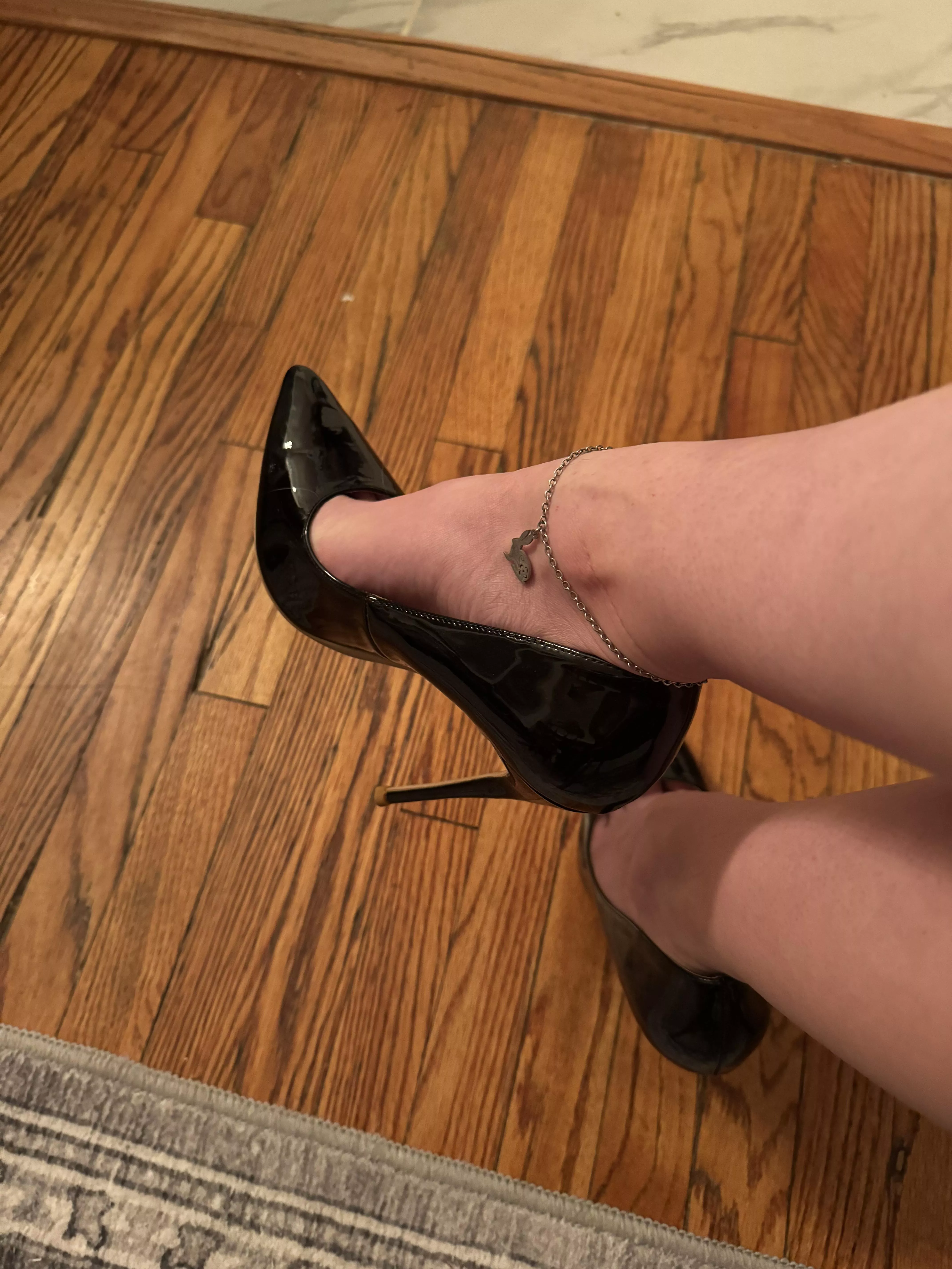 Classic black heels 