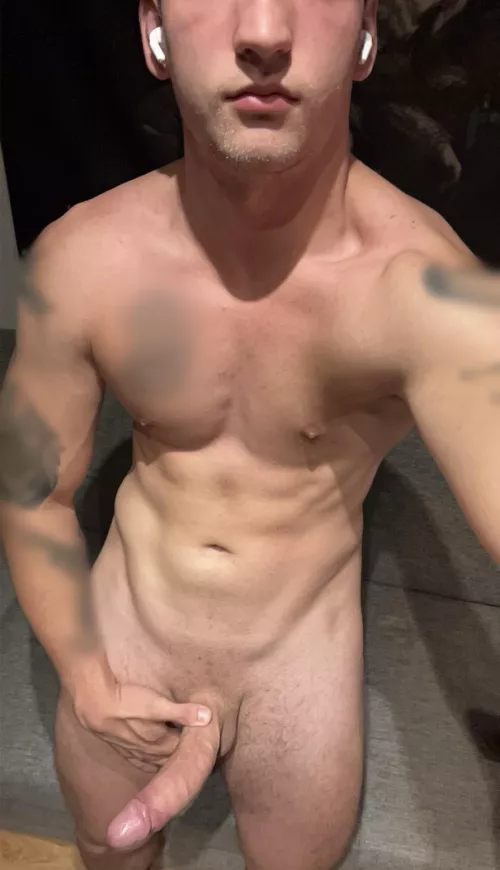 Get on your knees;) [19]