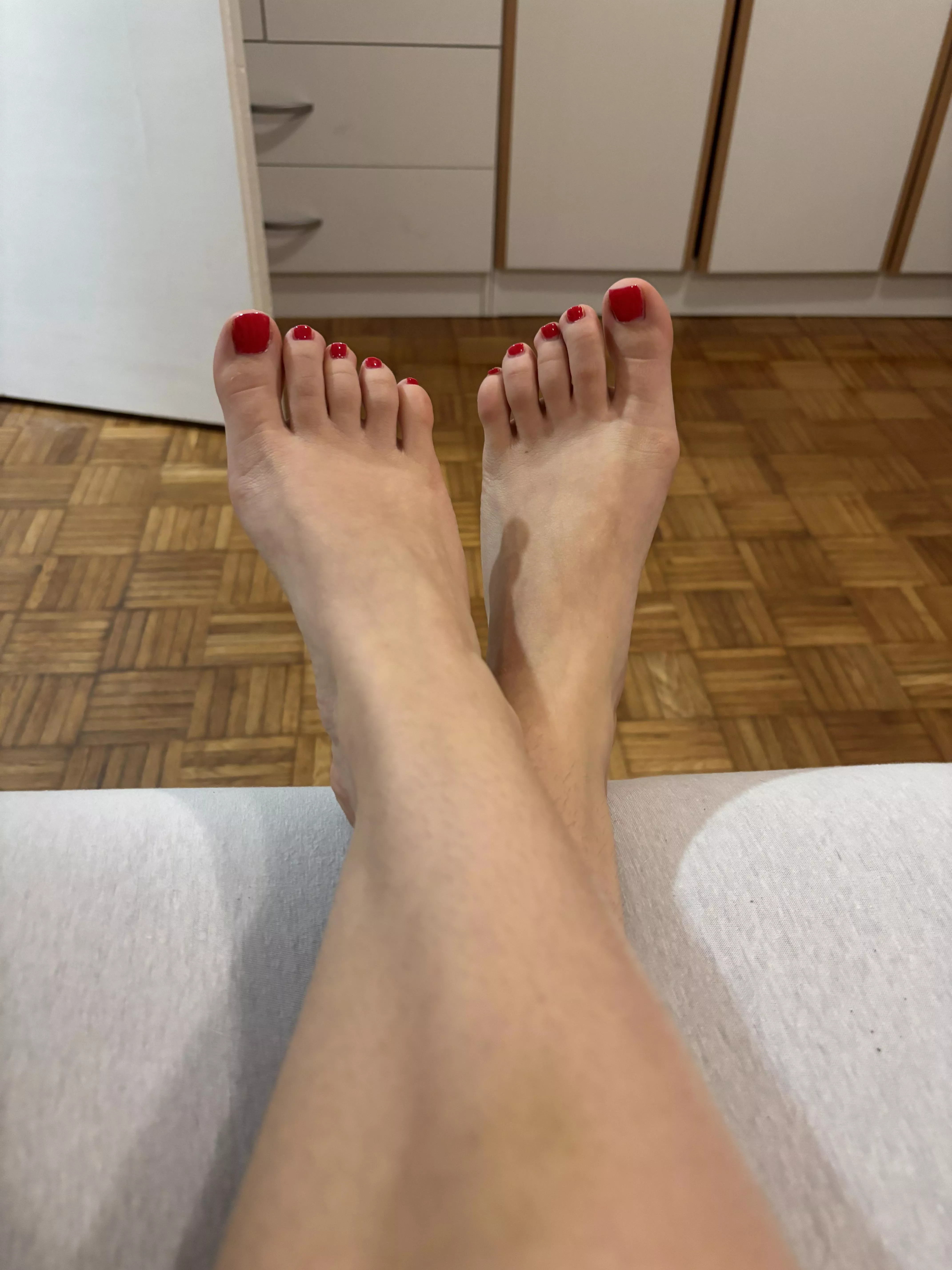 I know my feet pics get you hard 🤭