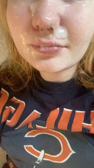 I promised my girlfriend I'd give her a facial if her Bears won.