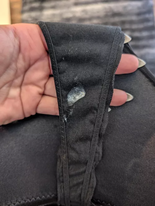 Would you jerk off with my ovulation panties?