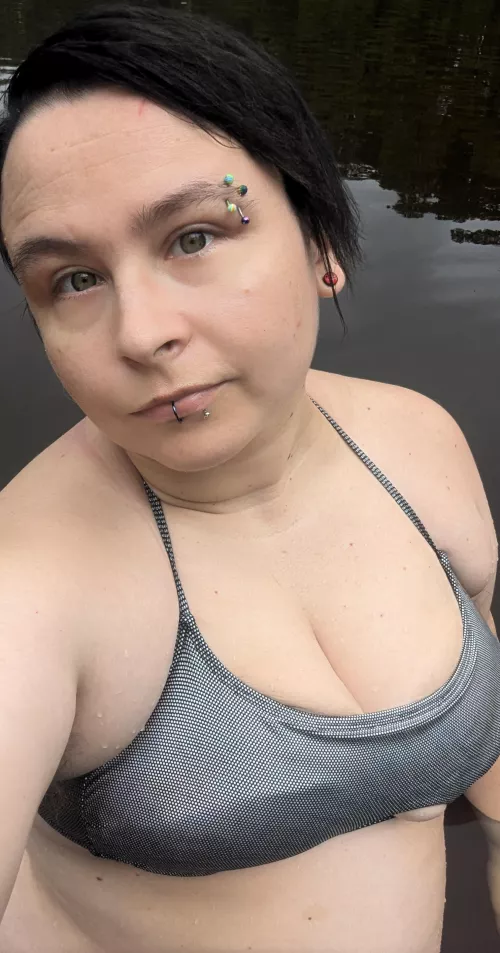 Are piercings ok on a gf?