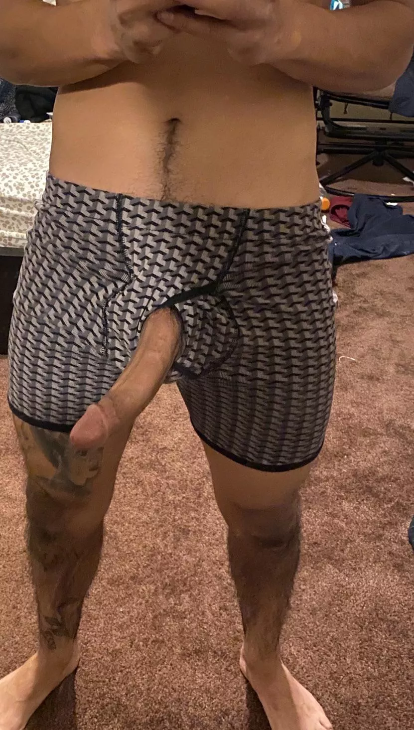 Can’t go to sleep with out cuming 